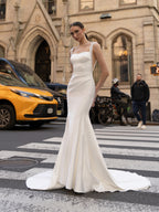 White oil painting           Rhea